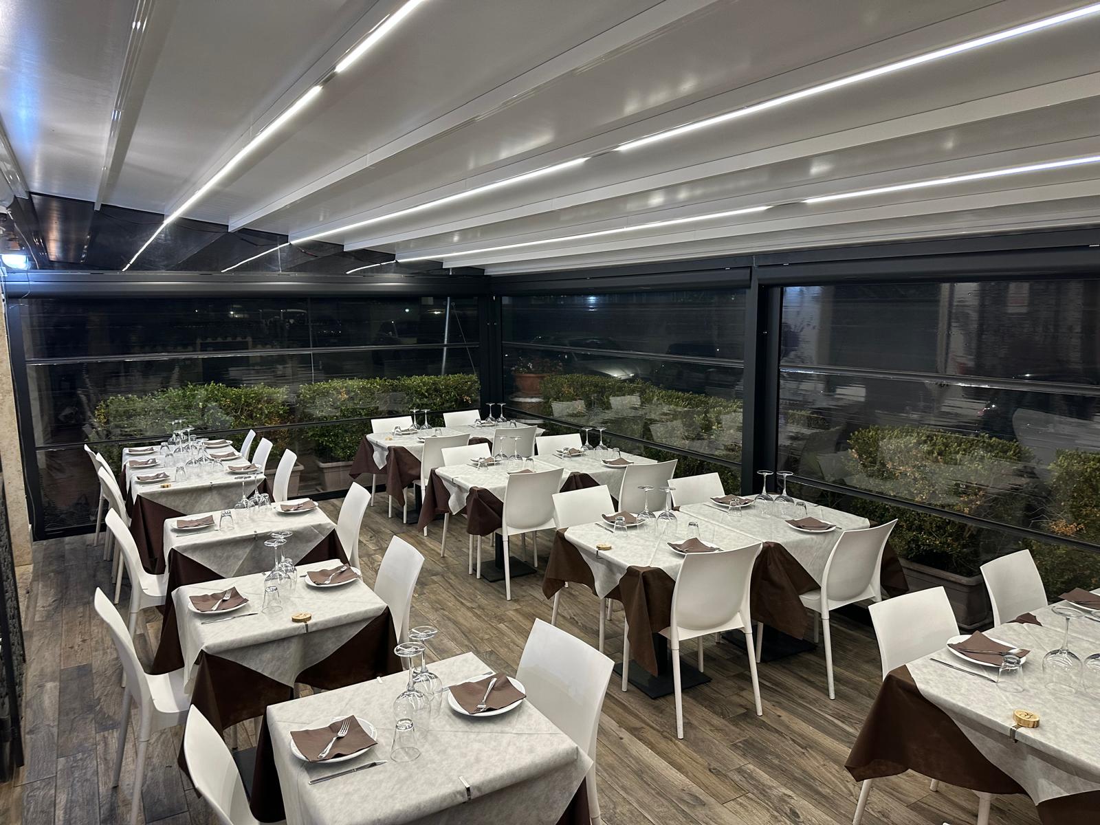 Sala riservata della trattoria romana Dalla Sora Maria